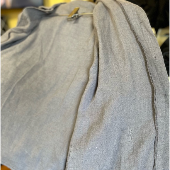 PA Company Boston - Boxy Linen Button Blouse - "One Size" - Picture 13 of 16